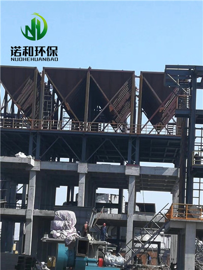 <strong>布袋除塵器</strong>箱體